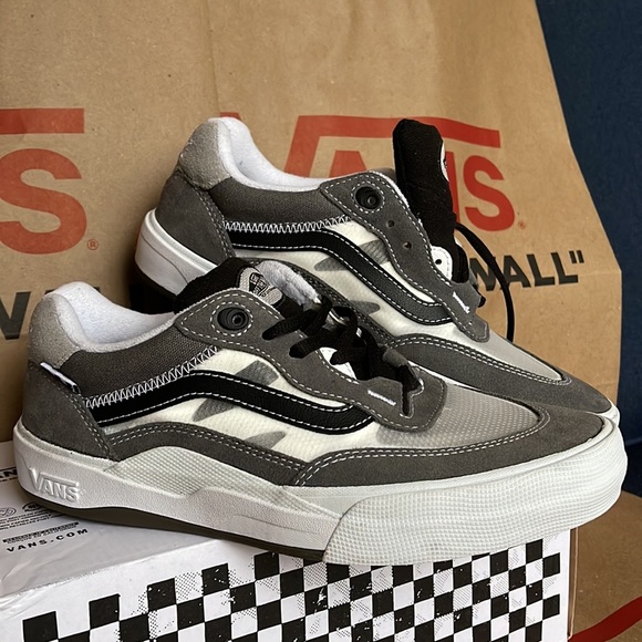 Vans Berle Grey/Black/White WMNS - Picture 6 of 16